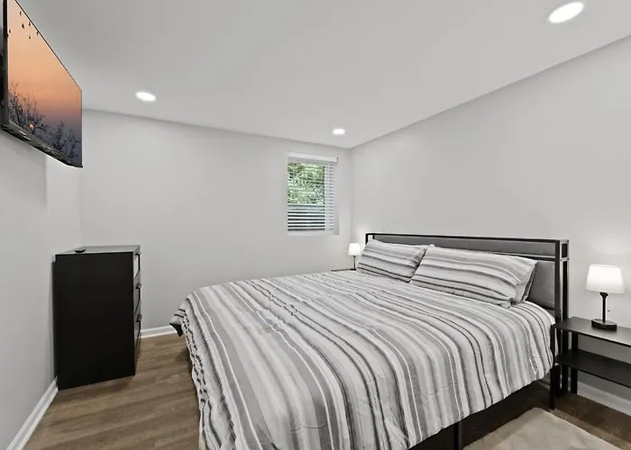Exceptional Retreat * Willowbrook